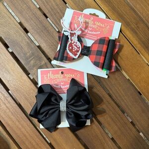 NWOT/ Handmade Christmas Hair Bows 2pc / Red & Black Buffalo Plaid Reindeer Clip